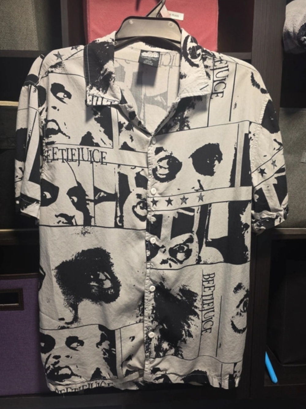 Beetlejuice Graphic Short-Sleeve Button-Down Shirt - Black & White